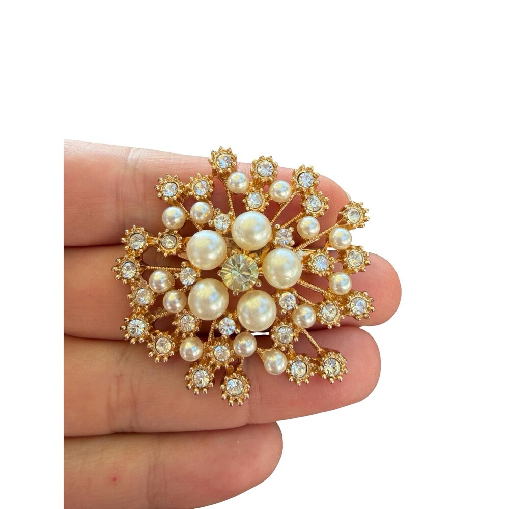 Vintage Jewelry Pearl and Rhinestone Starburst Brooch Pin